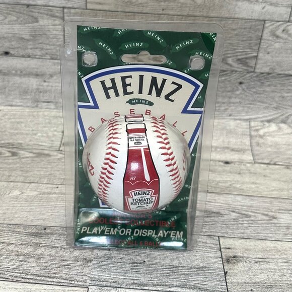 2004 Heinz Tomato‎ Ketchup Baseball of America's Coolest Collectible Series - Picture 1 of 6